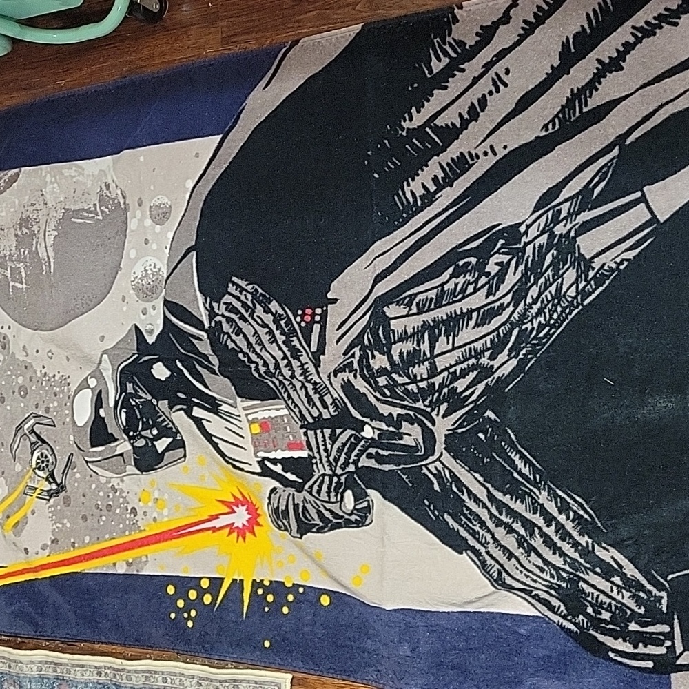 Pottery Barn Kids Darth Vader Star Wars Beach Towl